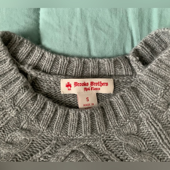 Brooks Brothers Red Fleece Women’s gray Sweater Size Small - Picture 6 of 10